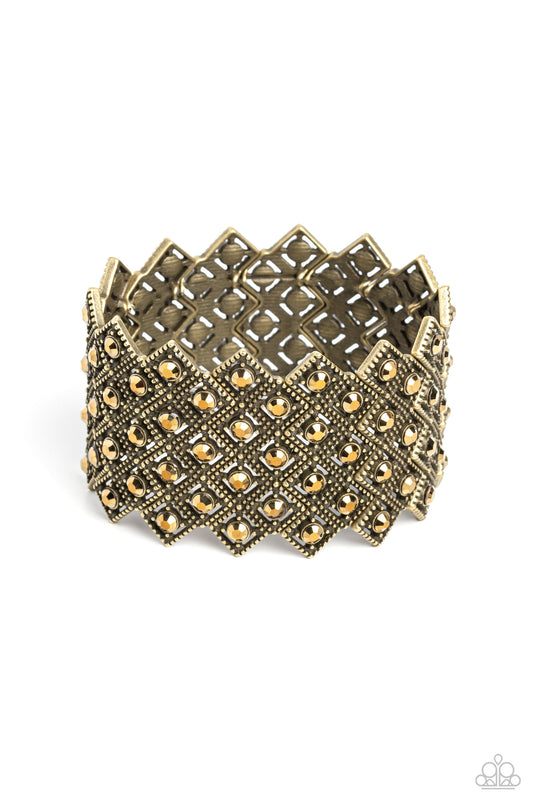 DECO in the Rough - Wide Brass Glittery Bracelet