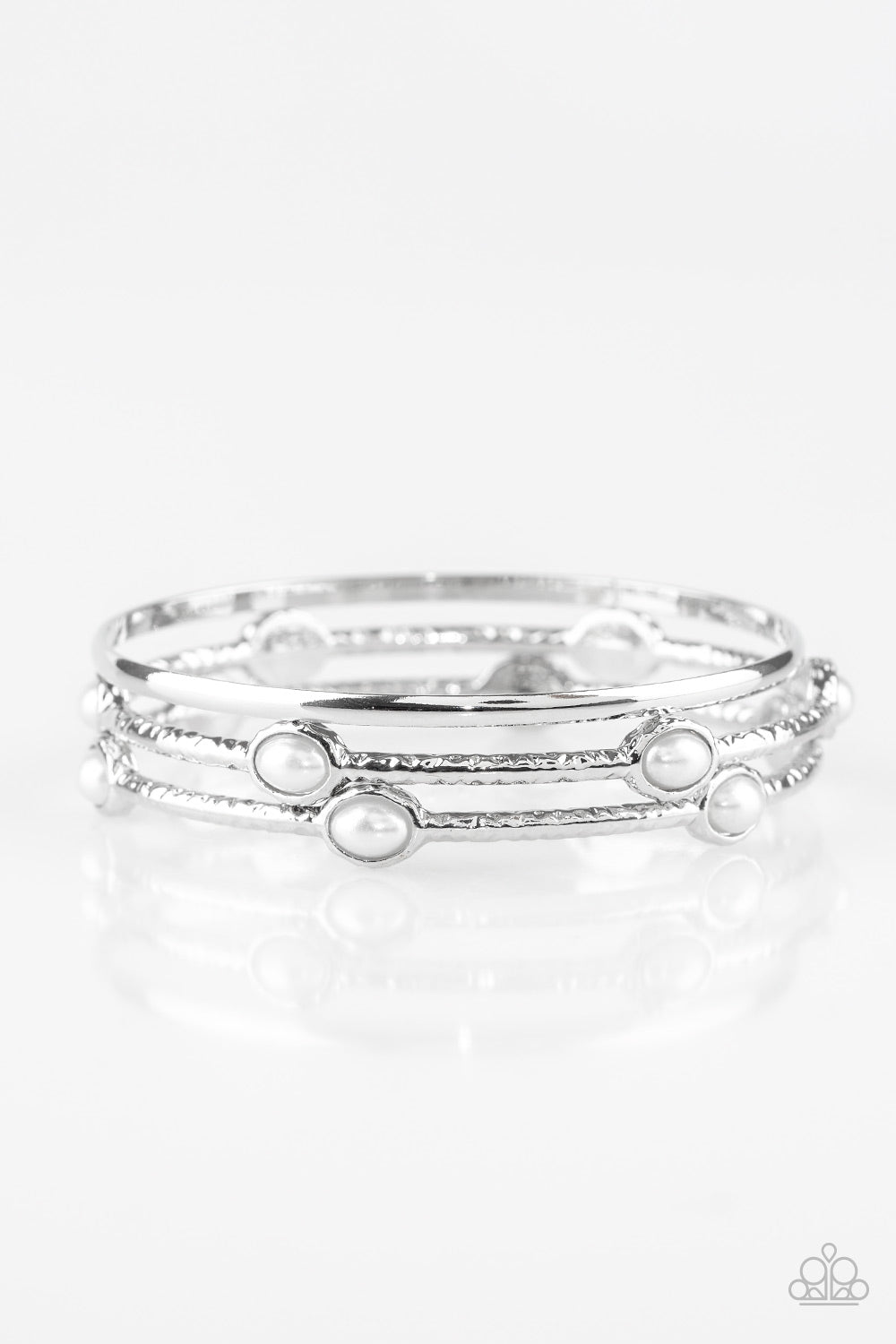 Bangle Belle - Silver Bangle Featuring White Pearl Beads