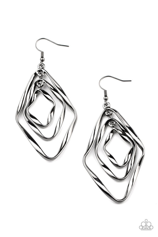 Retro Resplendence Black Earring
