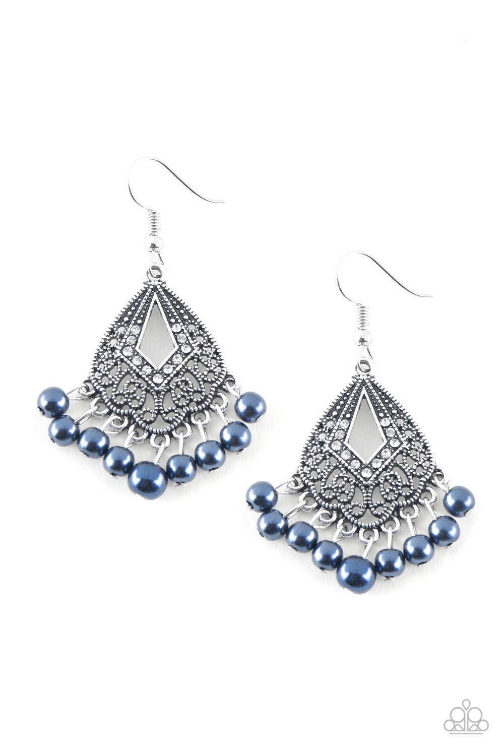 Gracefully Gatsby Blue Earring