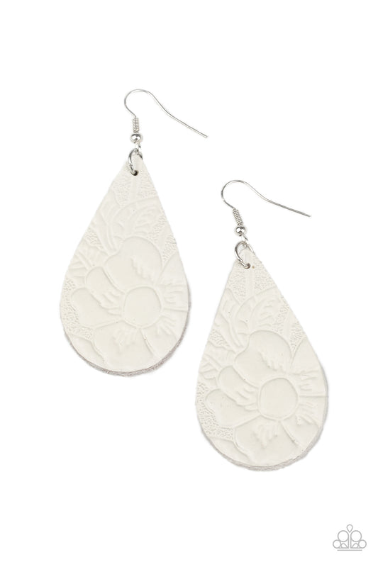 Beach Garden White Earring