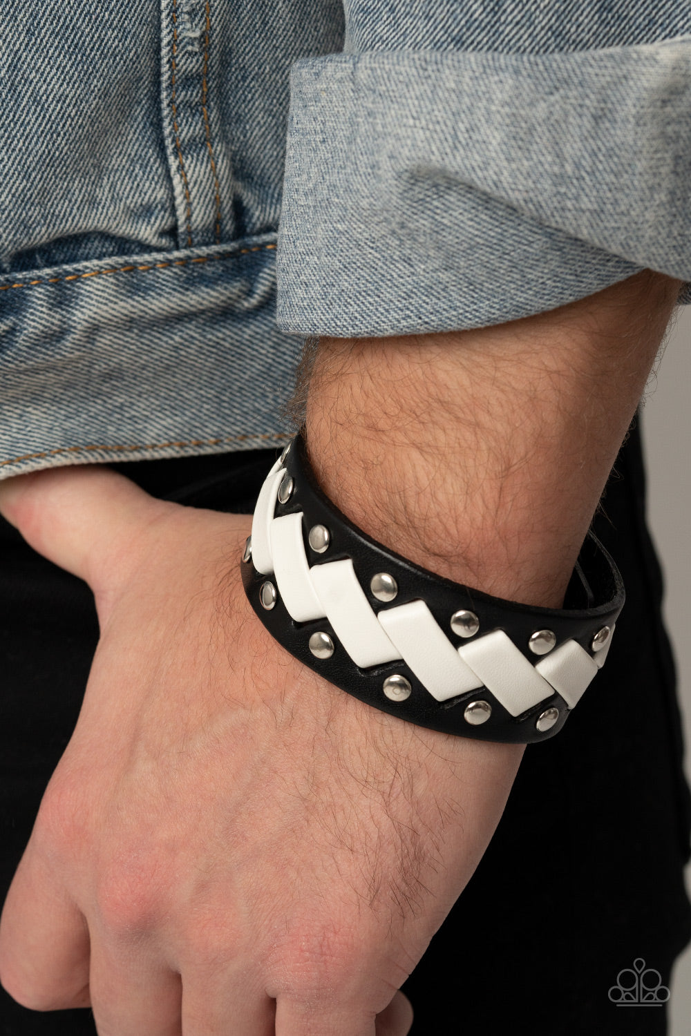 LACES Loaded - Black & White Men's Bracelet