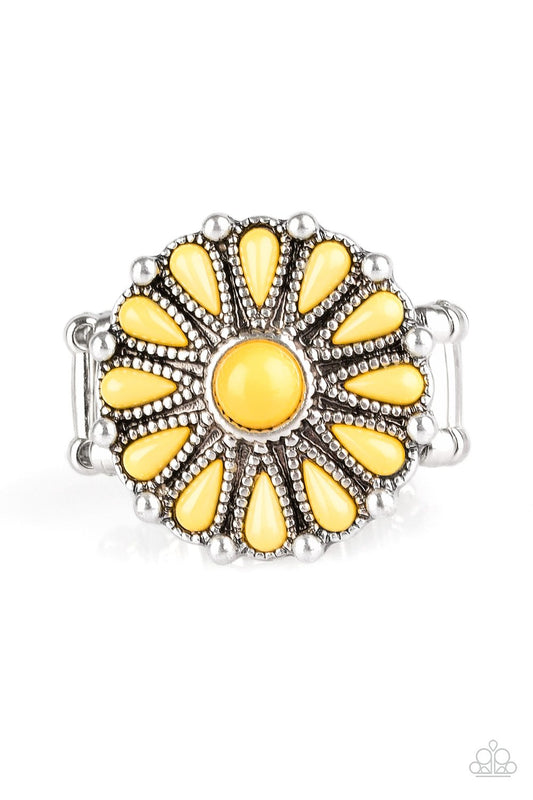 Poppy Pop-tastic - Yellow Flower Ring