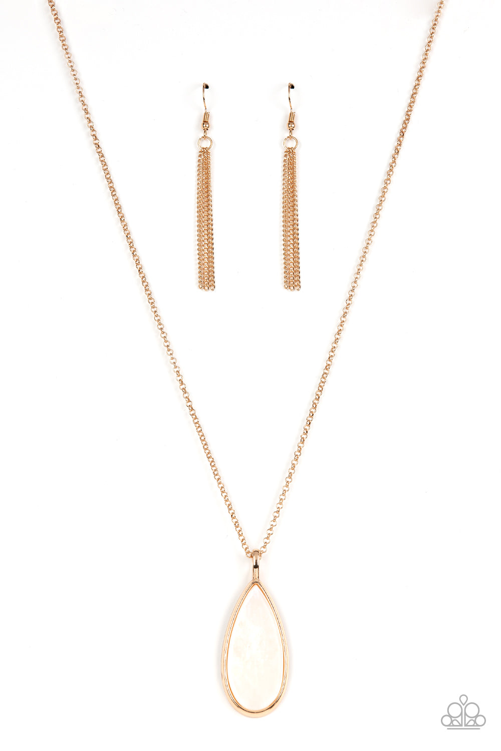 Yacht Ready - Gold Shell Pendant Necklace