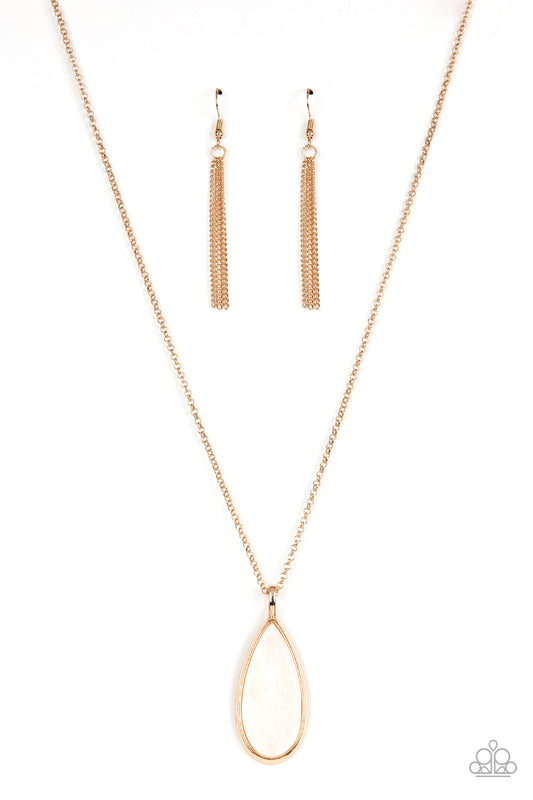 Yacht Ready - Gold Shell Pendant Necklace