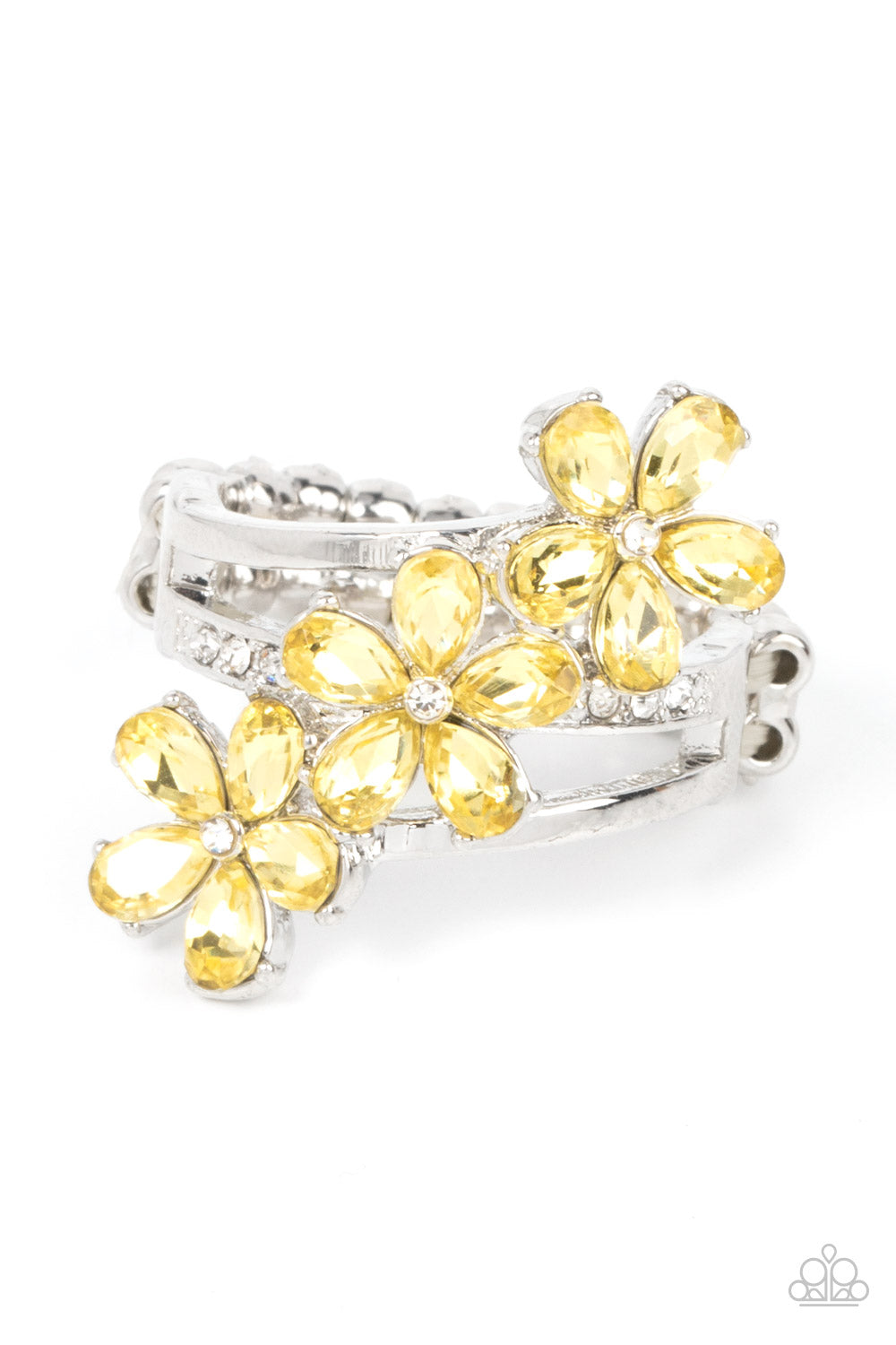 Posh Petals - Yellow Flower Ring