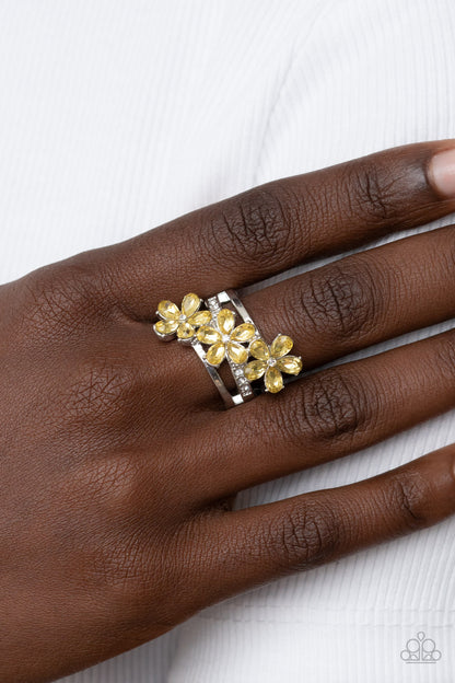 Posh Petals - Yellow Flower Ring