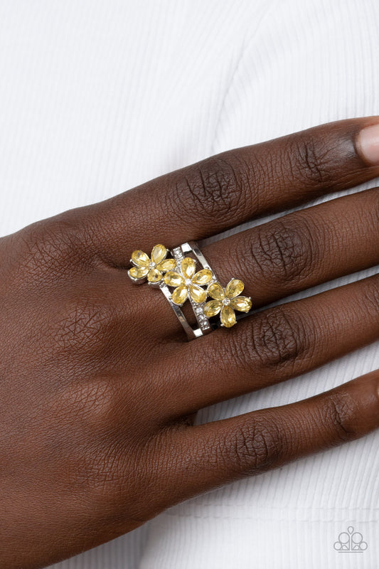 Posh Petals - Yellow Flower Ring