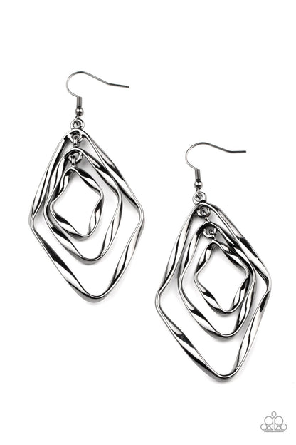 Retro Resplendence Black Earring